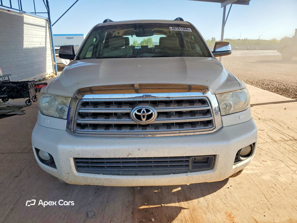 Toyota Sequoia 2011