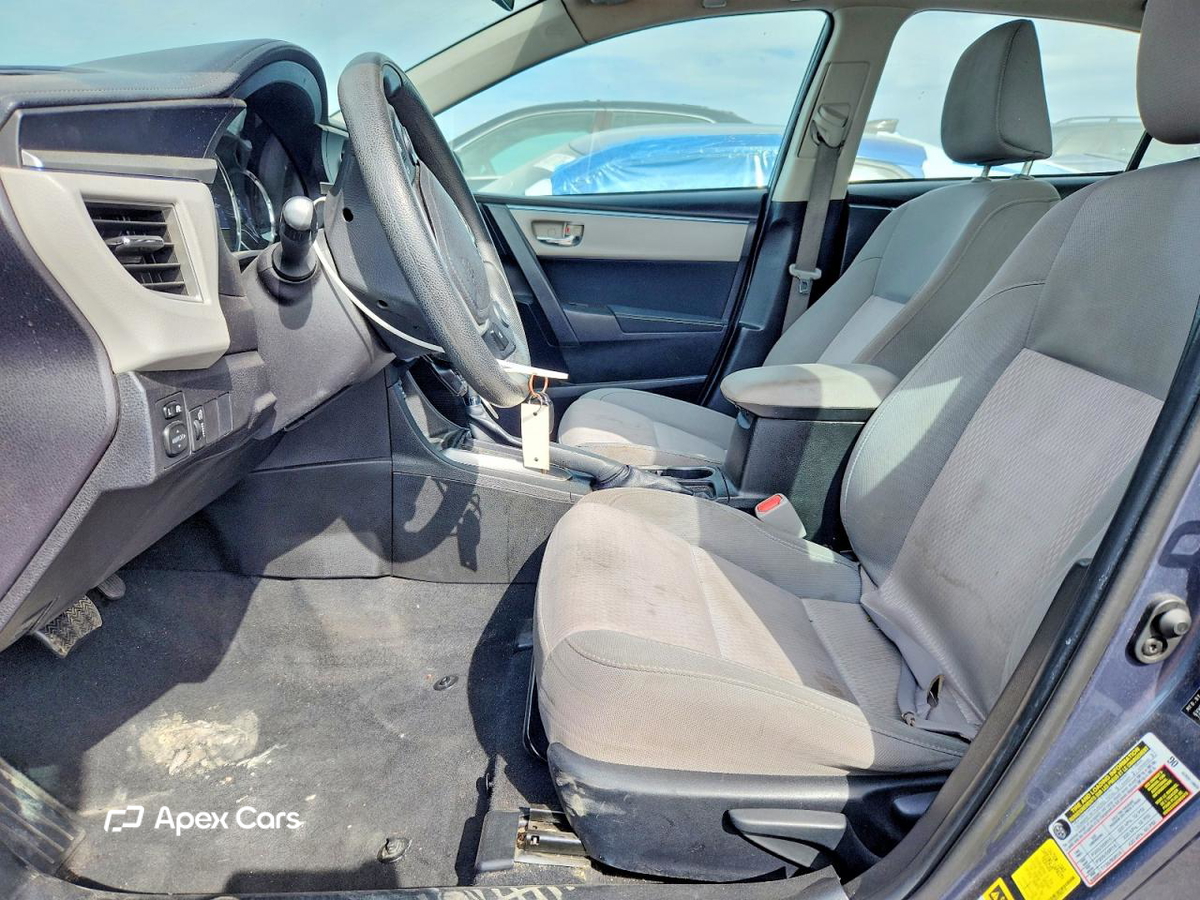 Toyota Corolla 2015