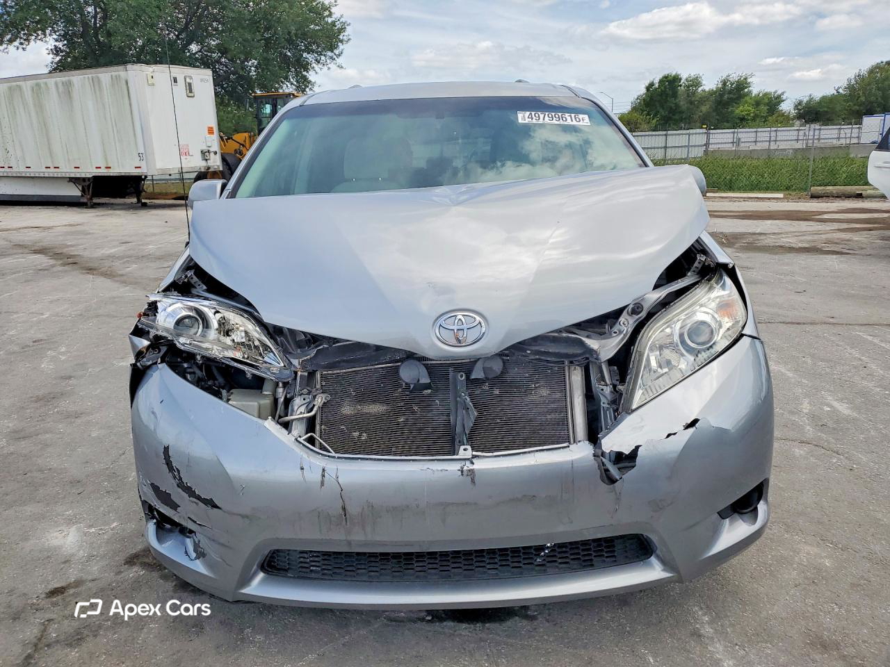 Toyota Sienna 2011