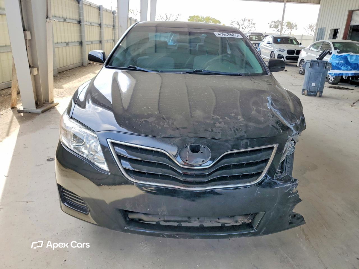 Toyota Camry 2011