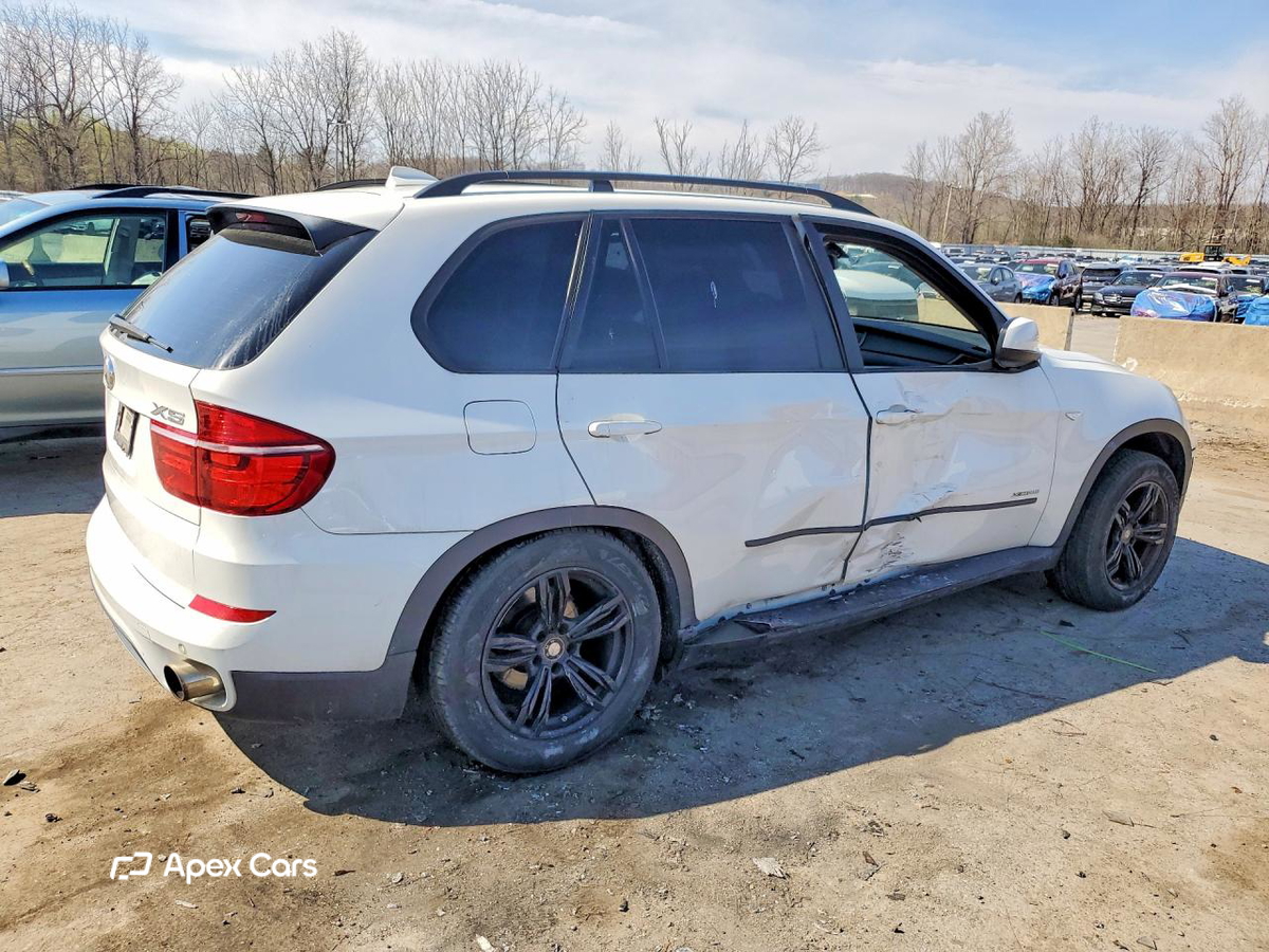 BMW X5 2011