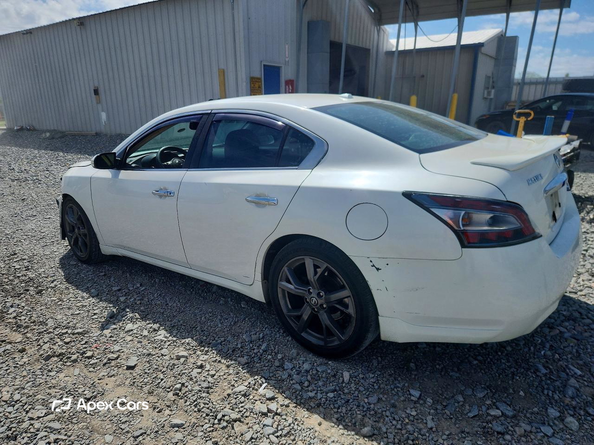 Nissan Maxima 2013