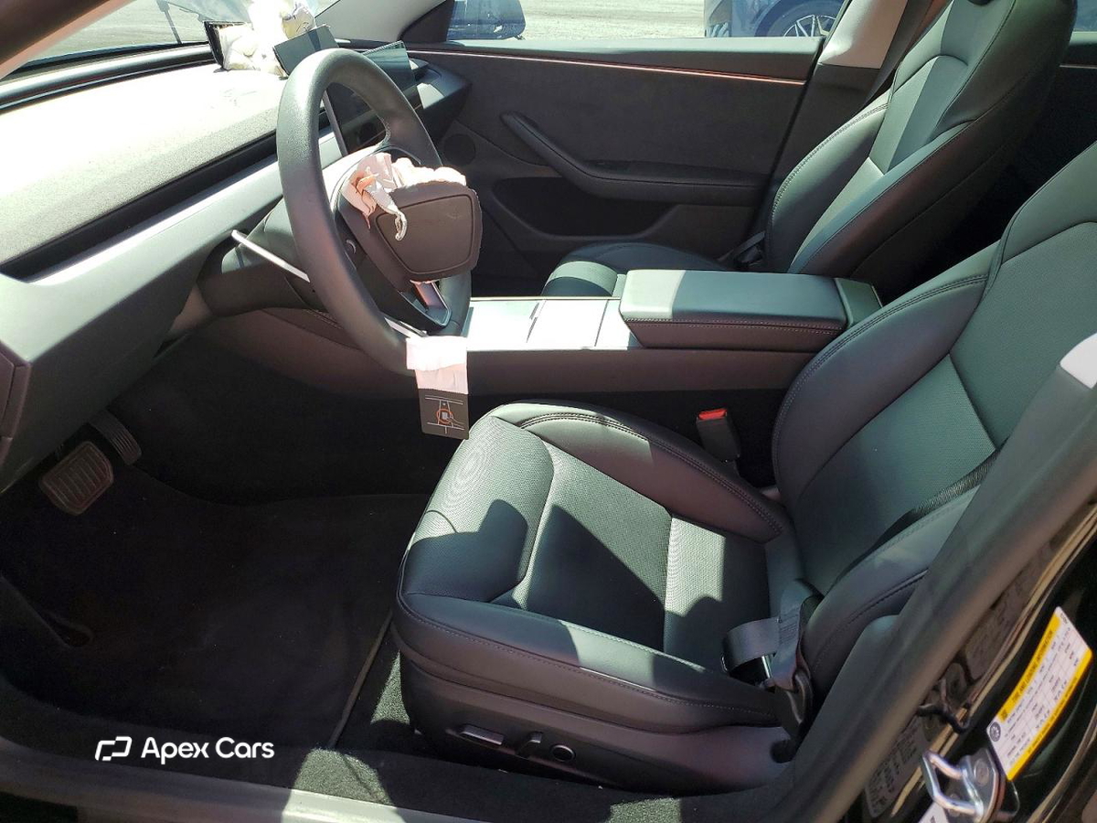 Tesla Model 3 2025