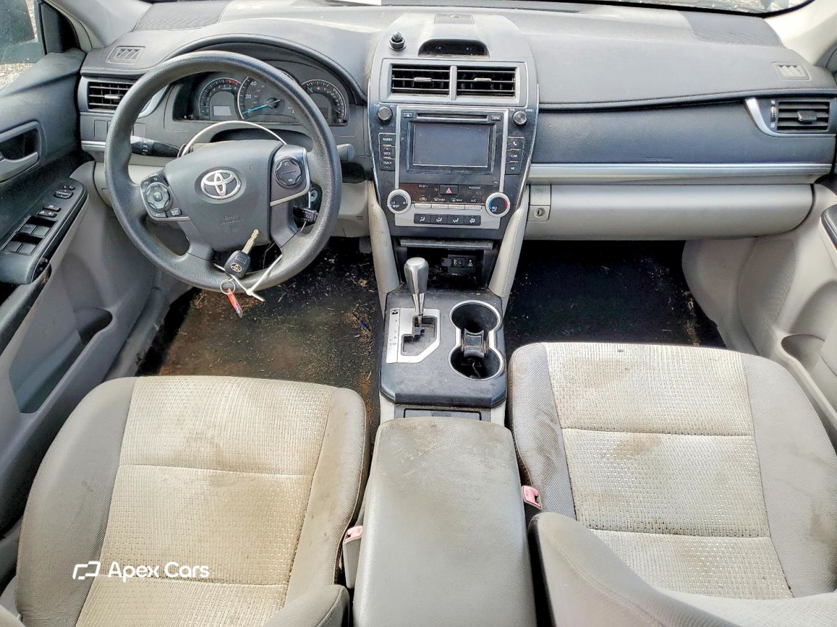 Toyota Camry 2012