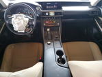 Lexus IS 2017