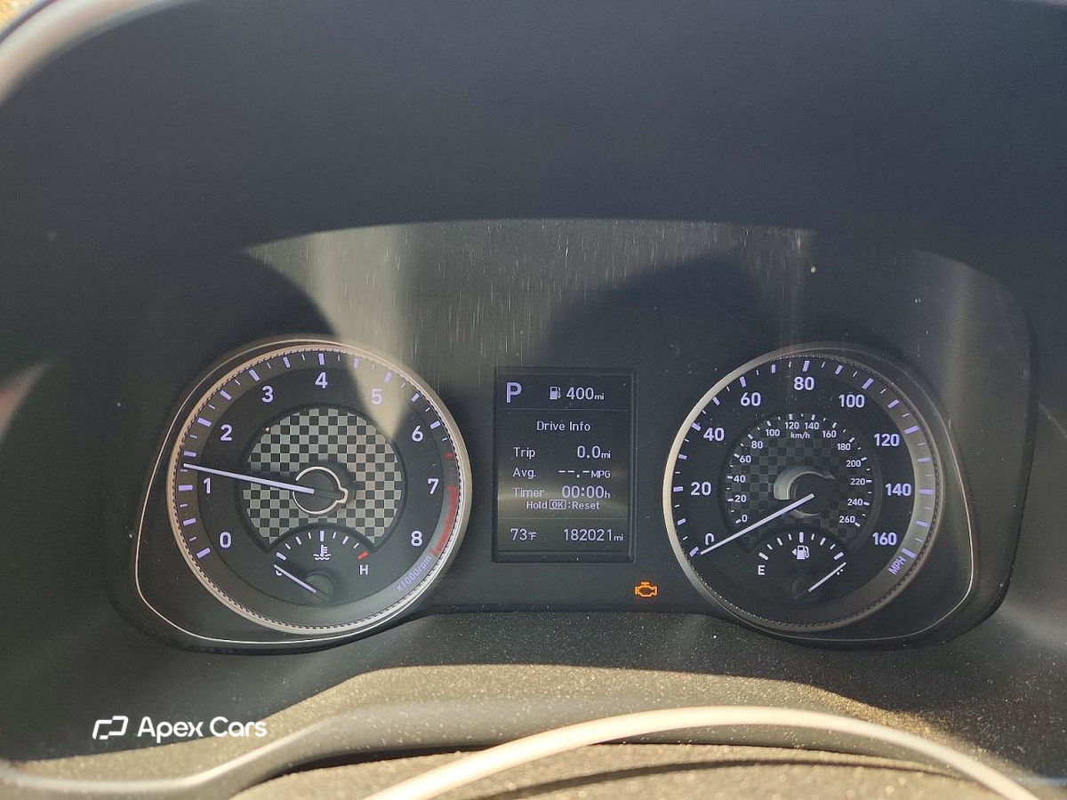 Hyundai Elantra 2020