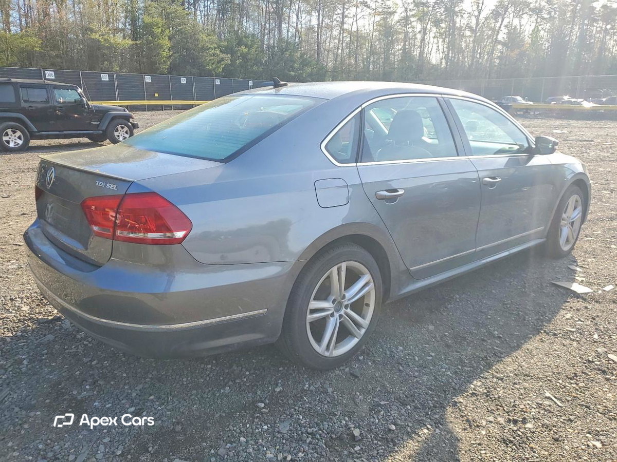 Volkswagen Passat 2013