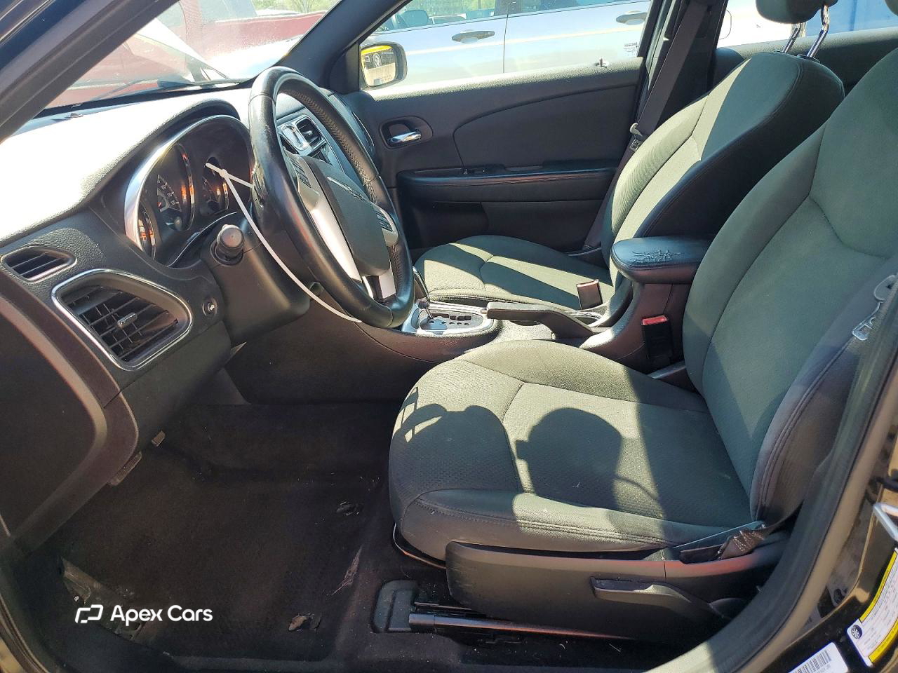 Chrysler 200 2012