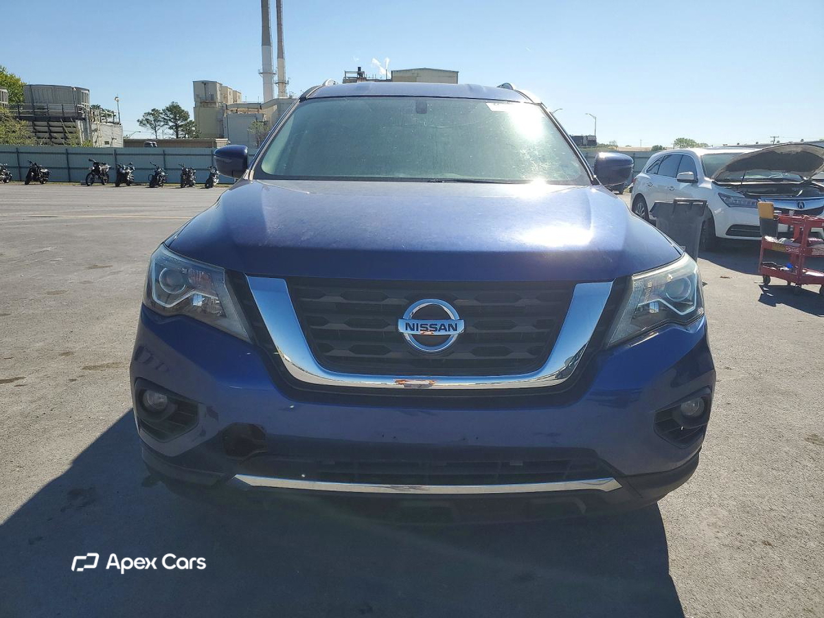 Nissan Pathfinder 2017