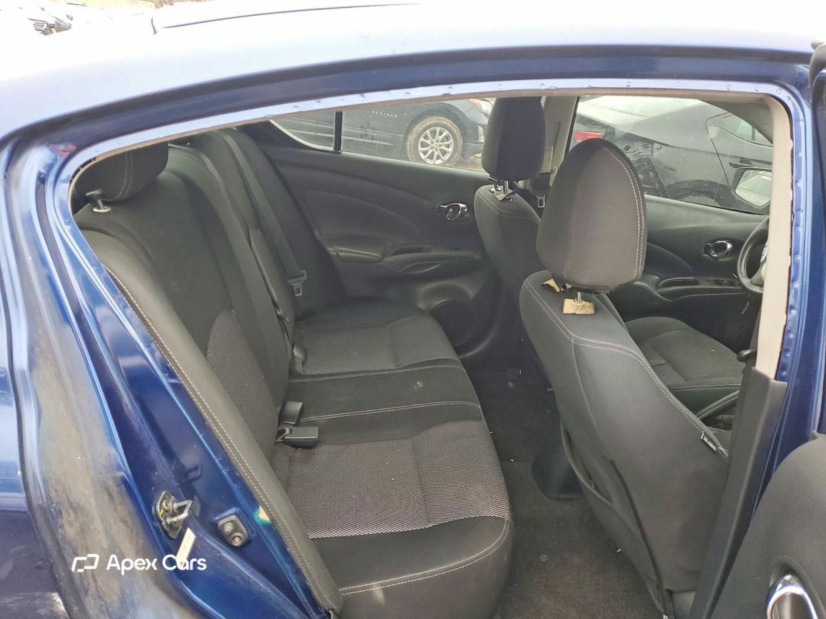 Nissan Versa 2019