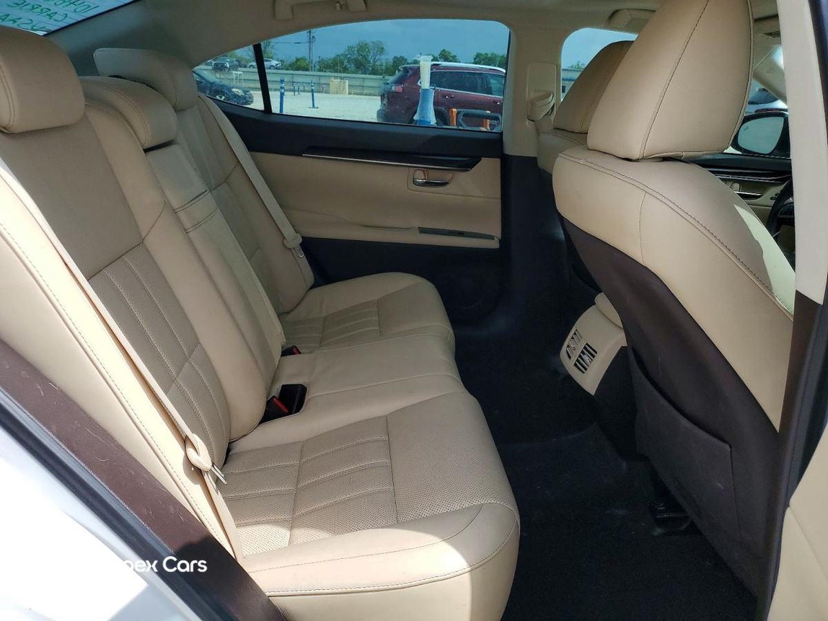Lexus ES 2018