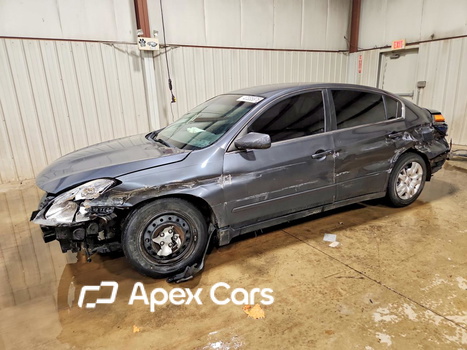 Nissan Altima 2010 - Image 1 of 13