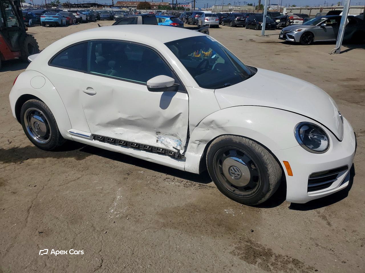 Volkswagen Beetle 2013