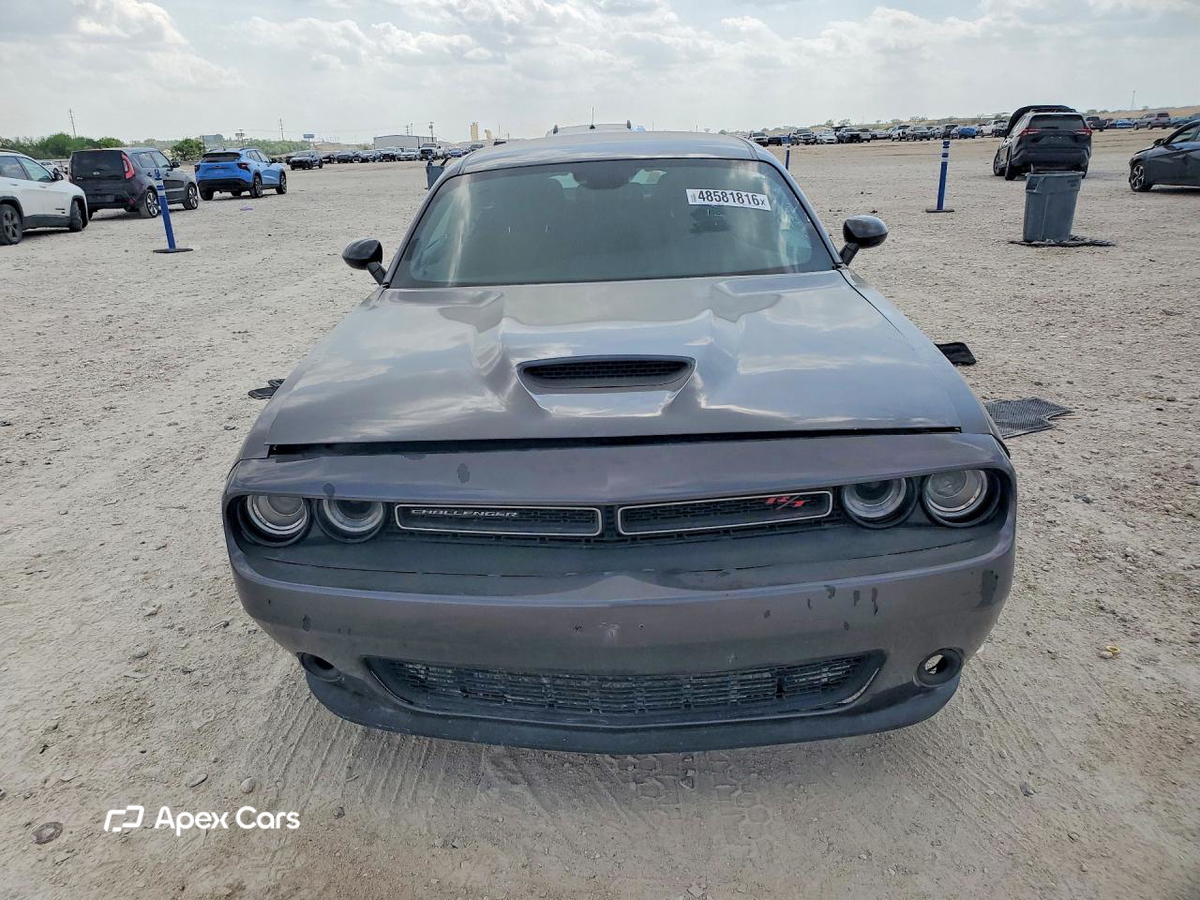 Dodge Challenger 2020