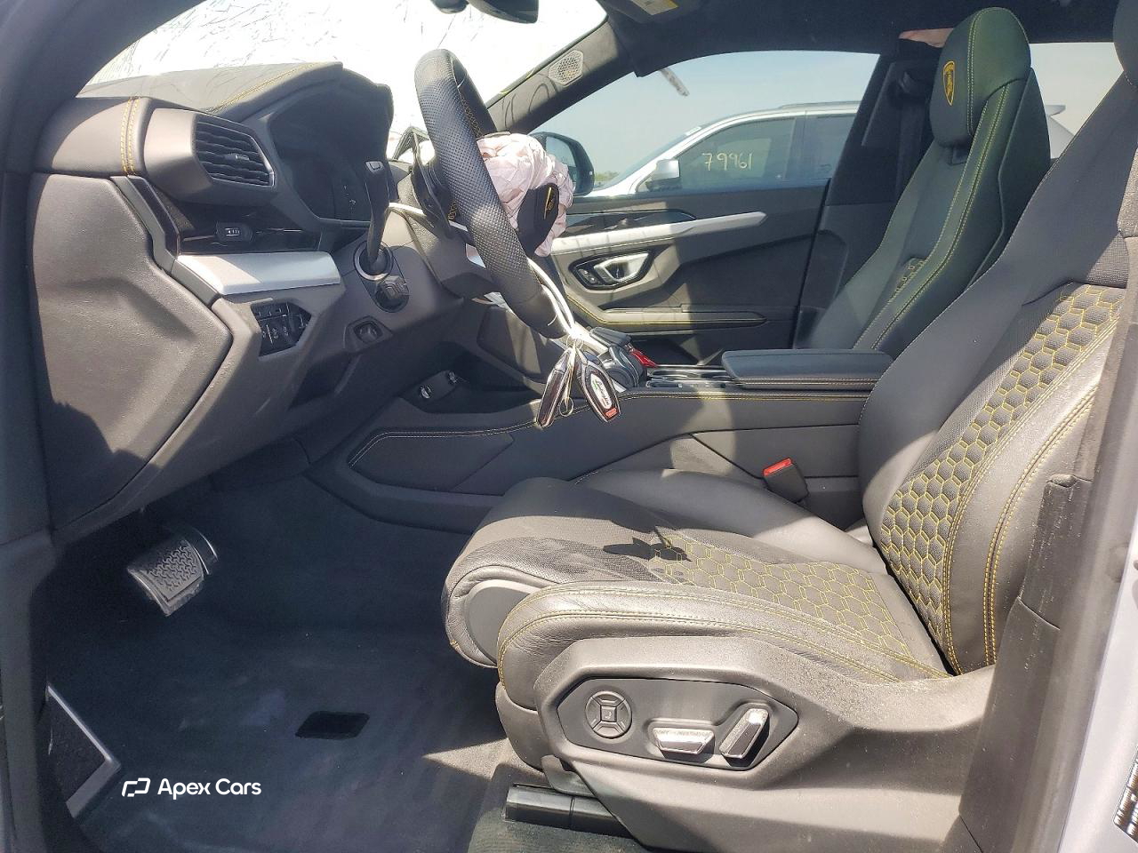 Lamborghini Urus 2021