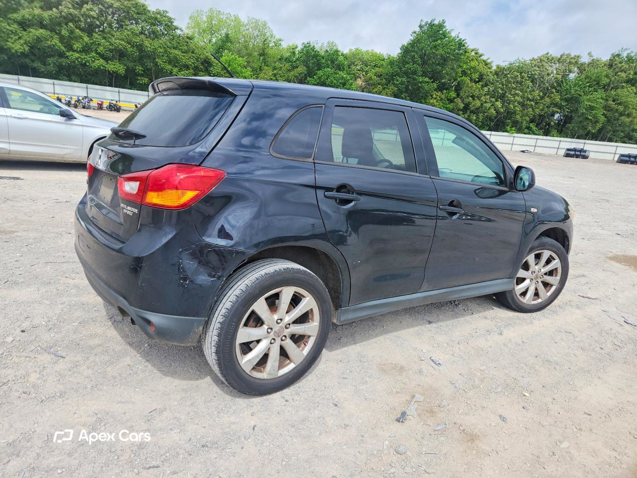 Mitsubishi Outlander 2015