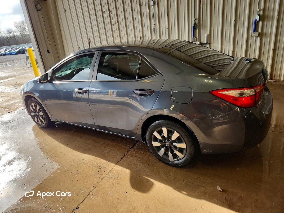 Toyota Corolla 2015