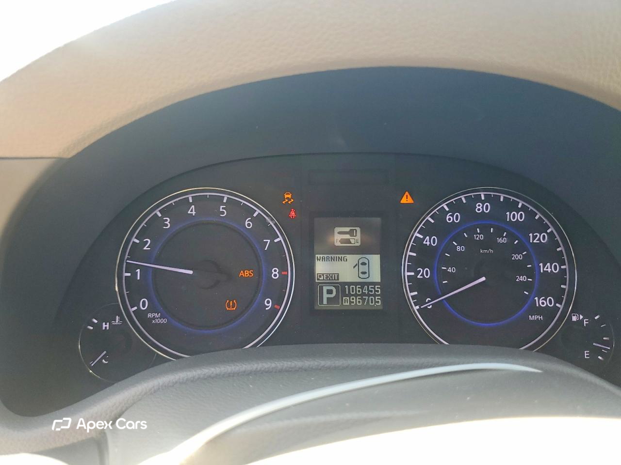 Infiniti G 2011