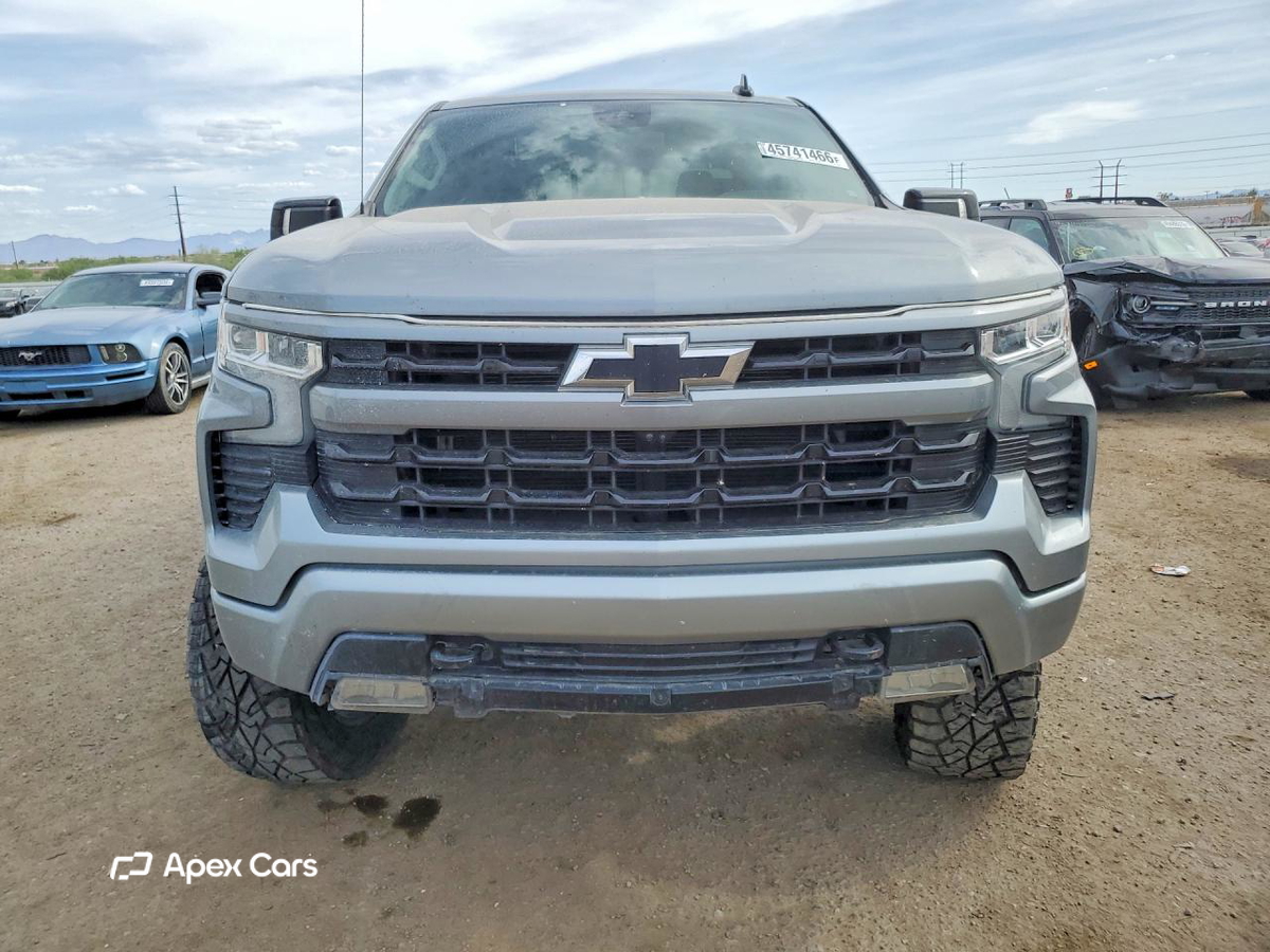 Chevrolet Silverado 2023