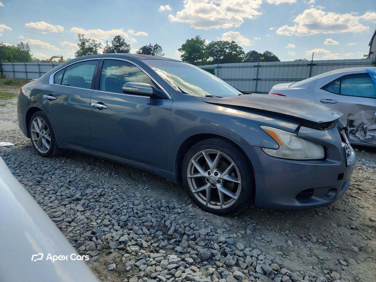 Nissan Maxima 2010