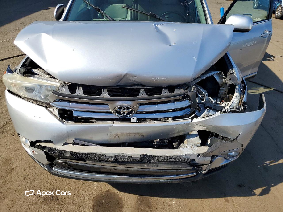 Toyota Highlander 2013