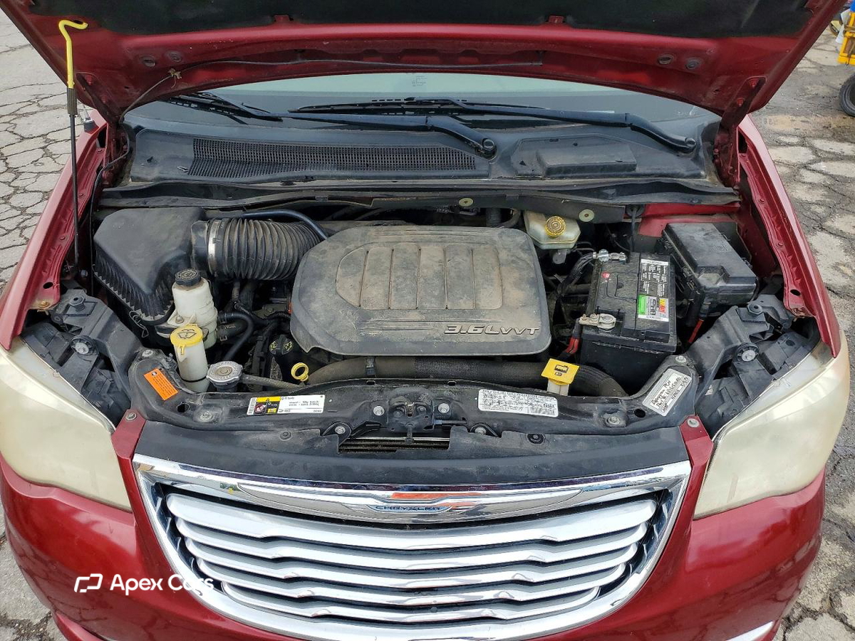 Chrysler Voyager 2013