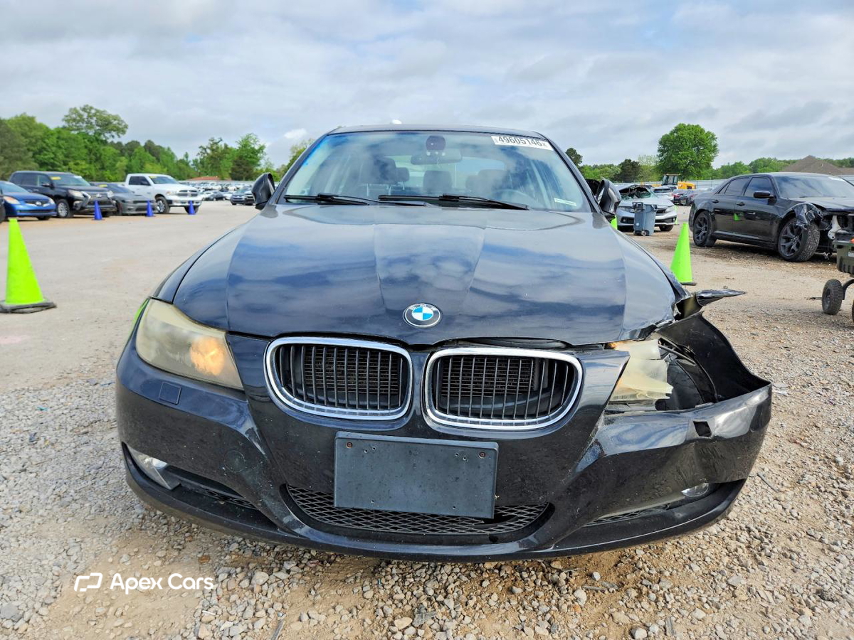 BMW Series 3 2011
