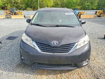 Toyota Sienna 2011
