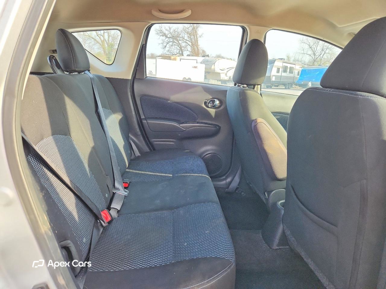 Nissan Versa 2016