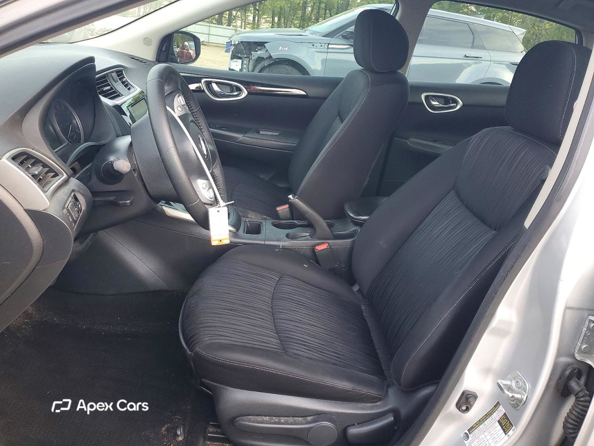 Nissan Sentra 2019