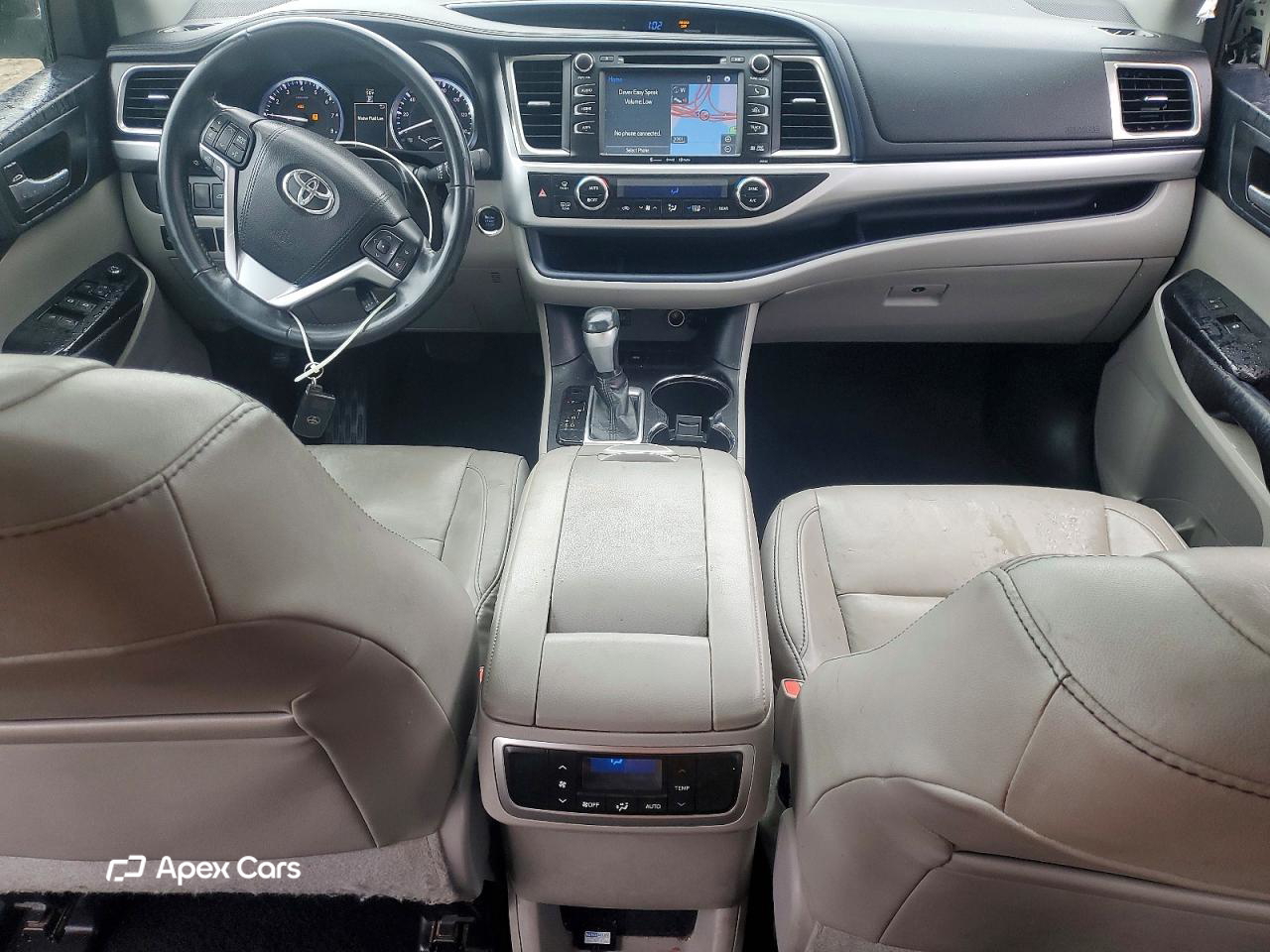 Toyota Highlander 2016