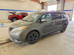 Toyota Sienna 2011