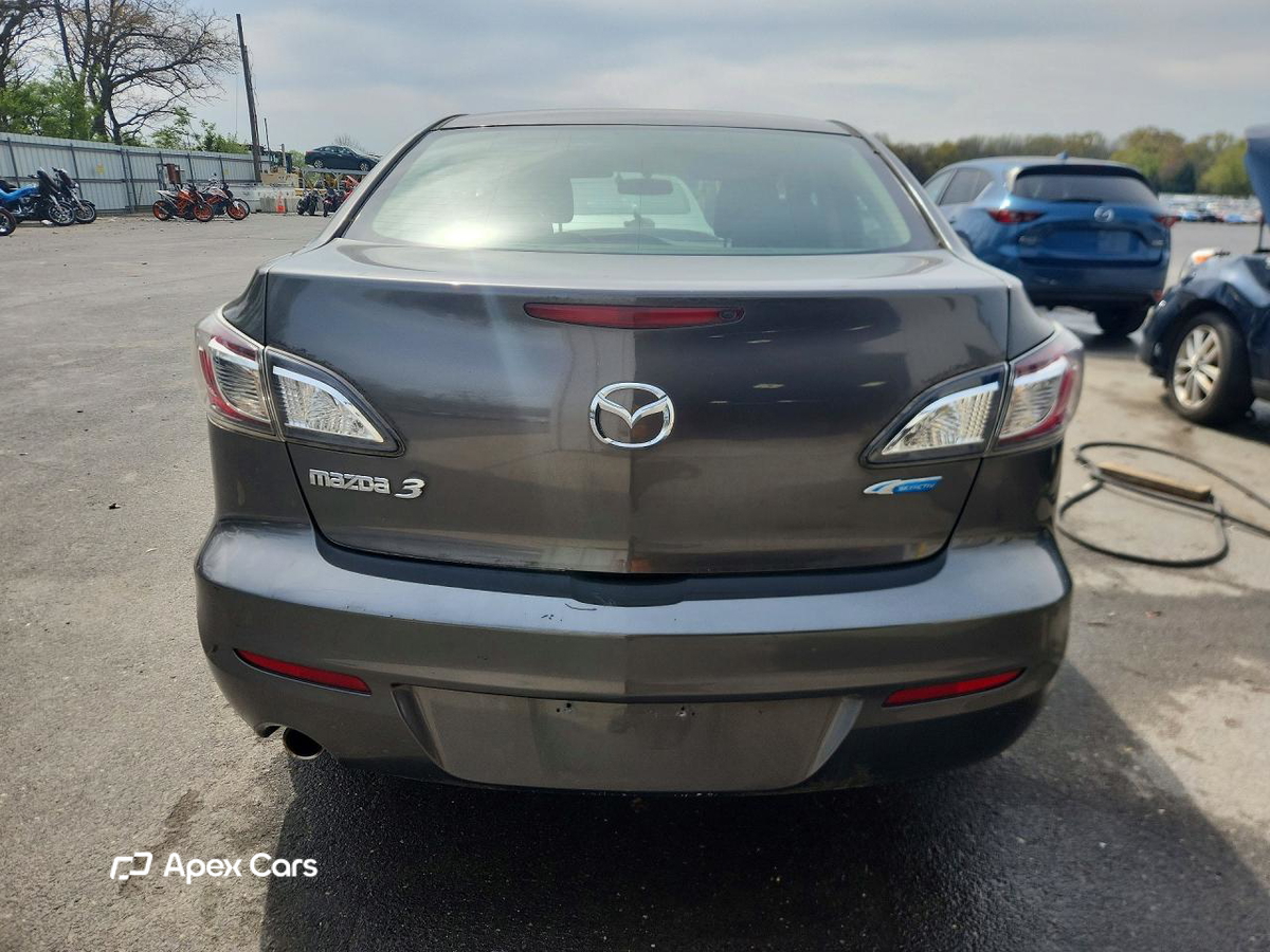 Mazda 3 2013