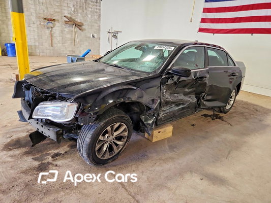Chrysler 300 2015 - Image 1 of 14