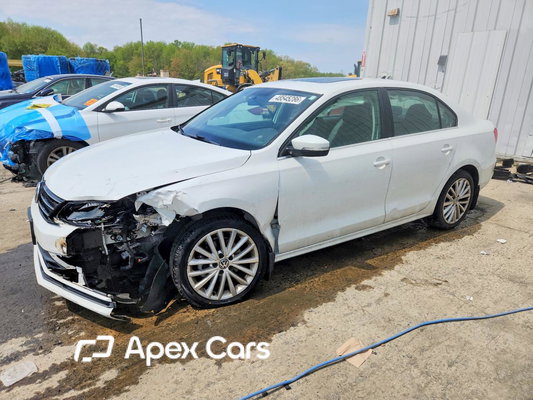 Volkswagen Jetta 2015 - Image 1 of 14