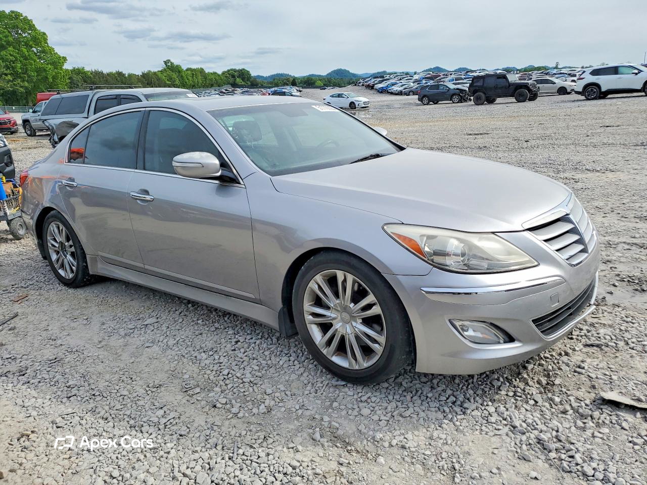 Hyundai Genesis 2012