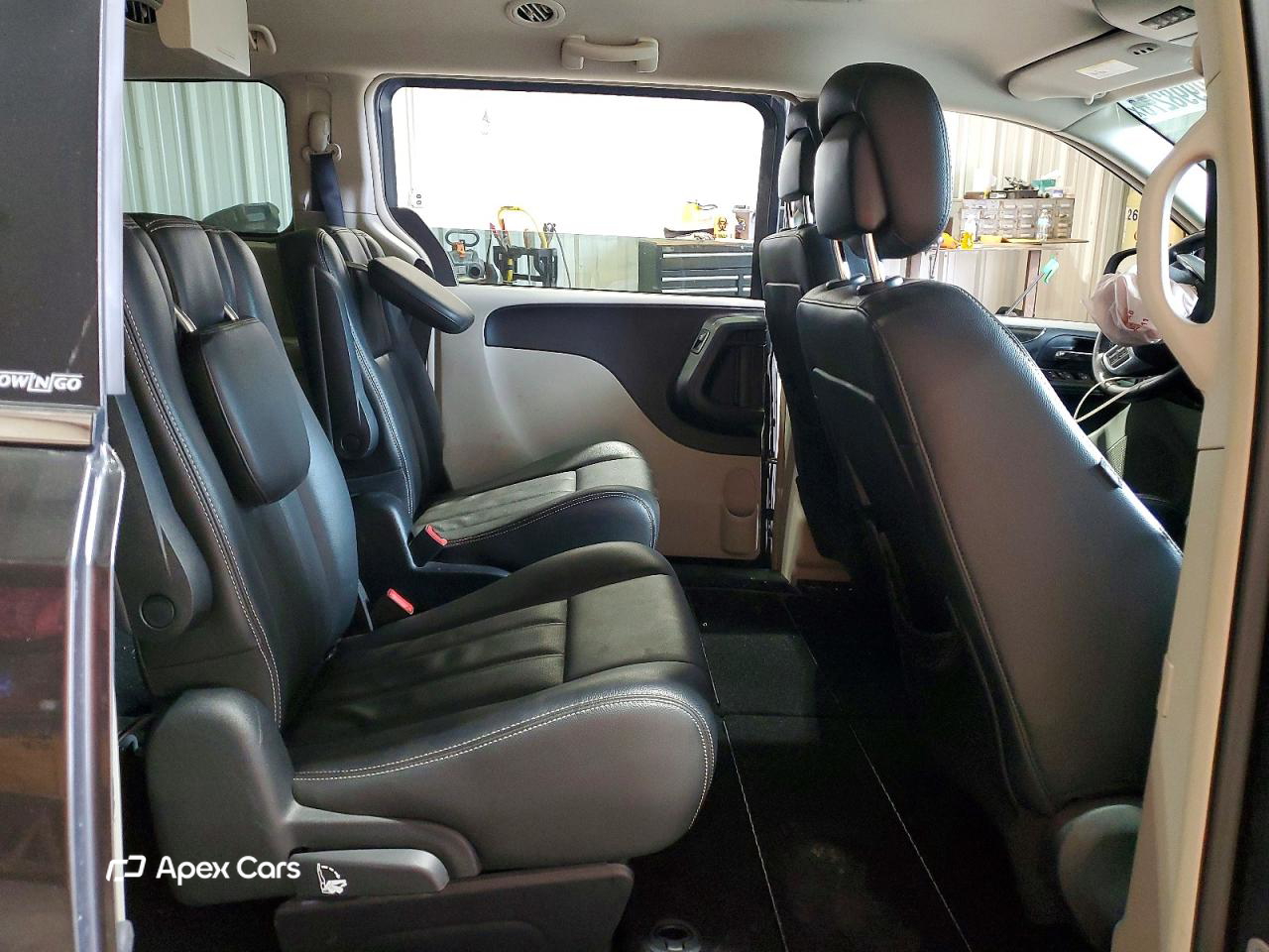 Chrysler Voyager 2012
