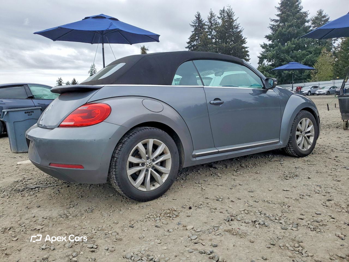 Volkswagen Beetle 2013