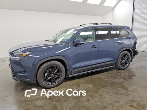 Toyota Highlander 2025 - Image 1 of 14