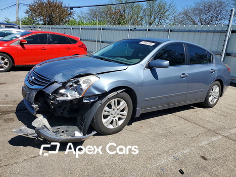 Nissan Altima 2012 - Image 1 of 13