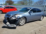 Nissan Altima 2012