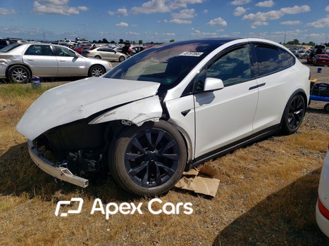 Tesla Model X 2022 - Image 1 of 12