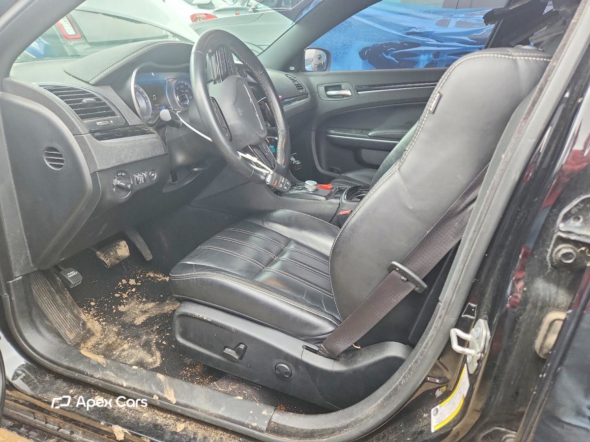 Chrysler 300 2022