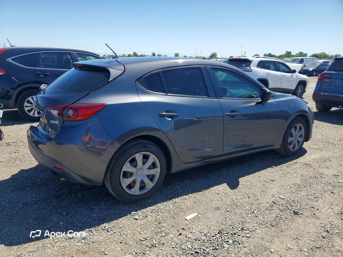 Mazda 3 2015