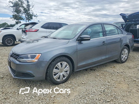 Volkswagen Jetta 2013 - Image 1 of 12