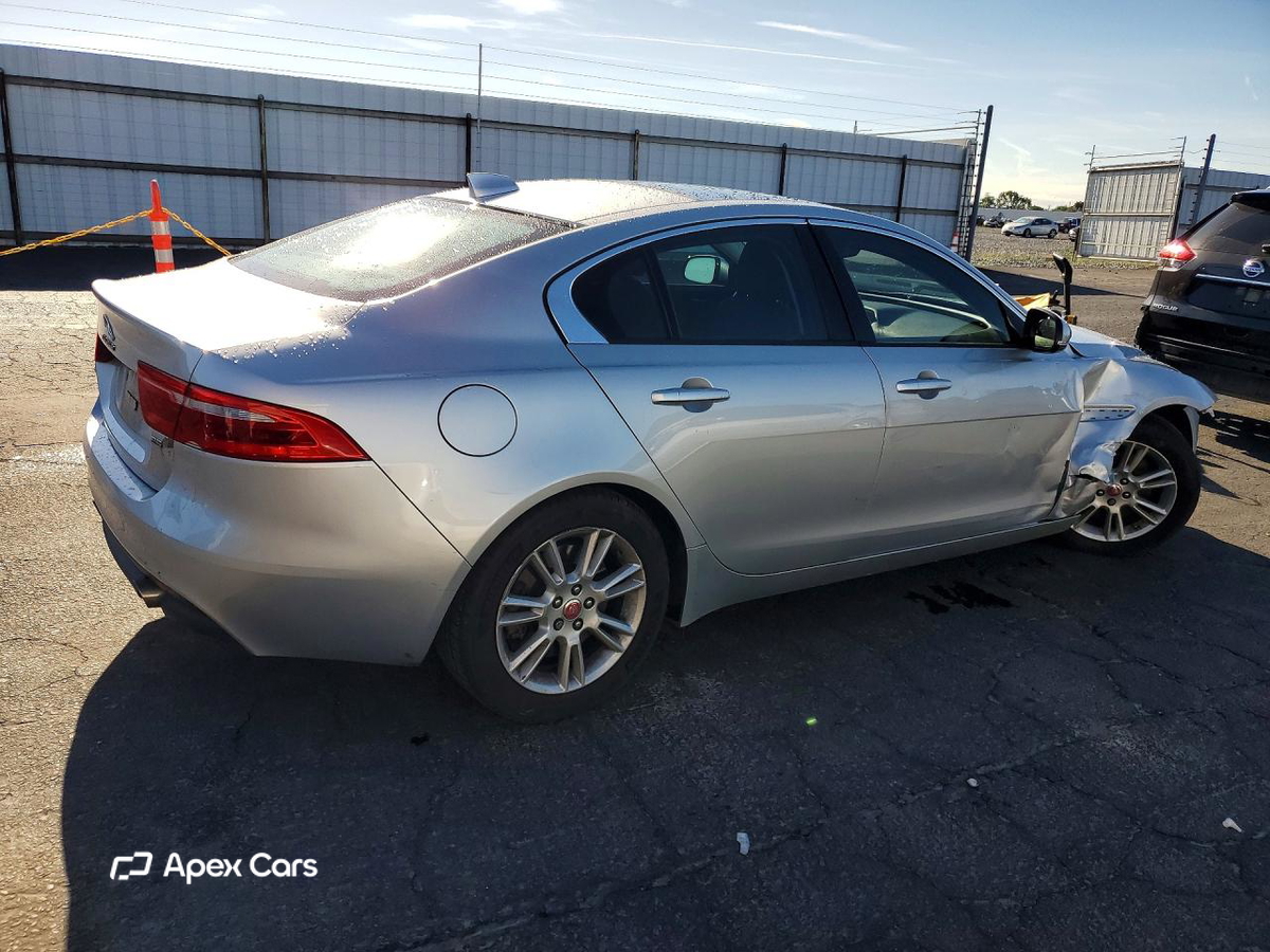 Jaguar XE 2017