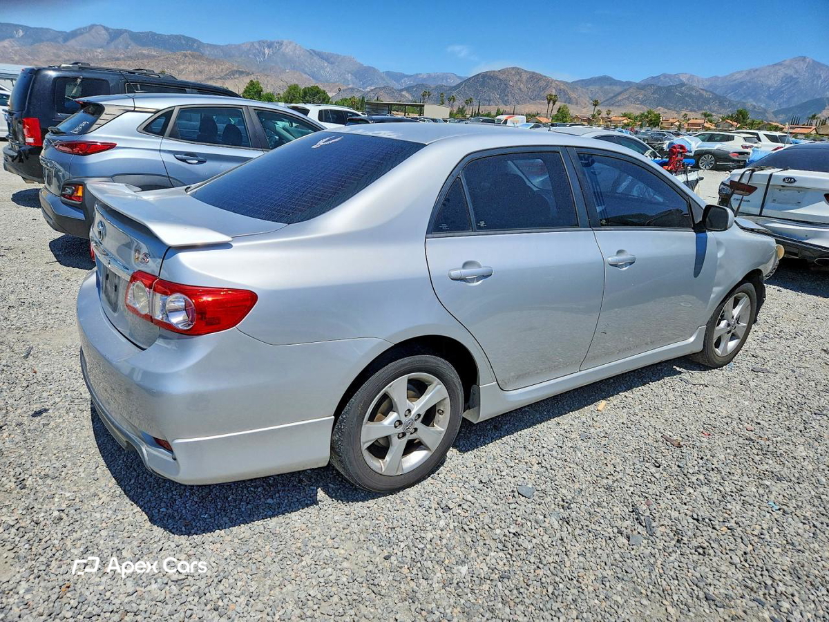Toyota Corolla 2012