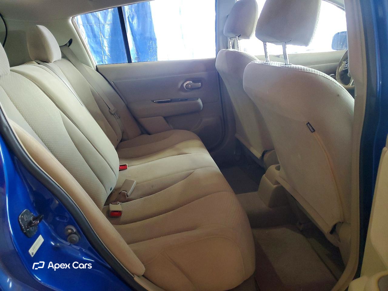 Nissan Versa 2012