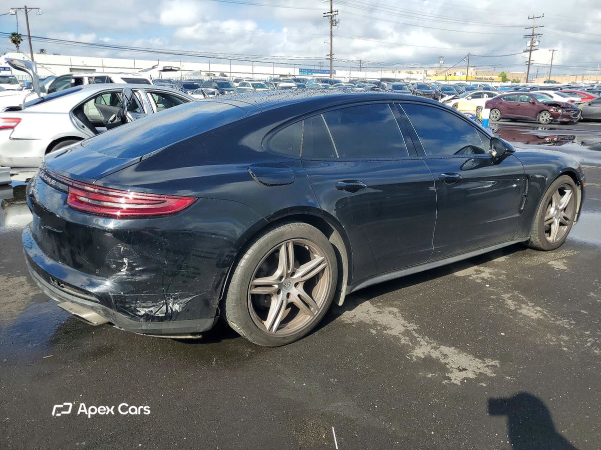 Porsche Panamera 2018
