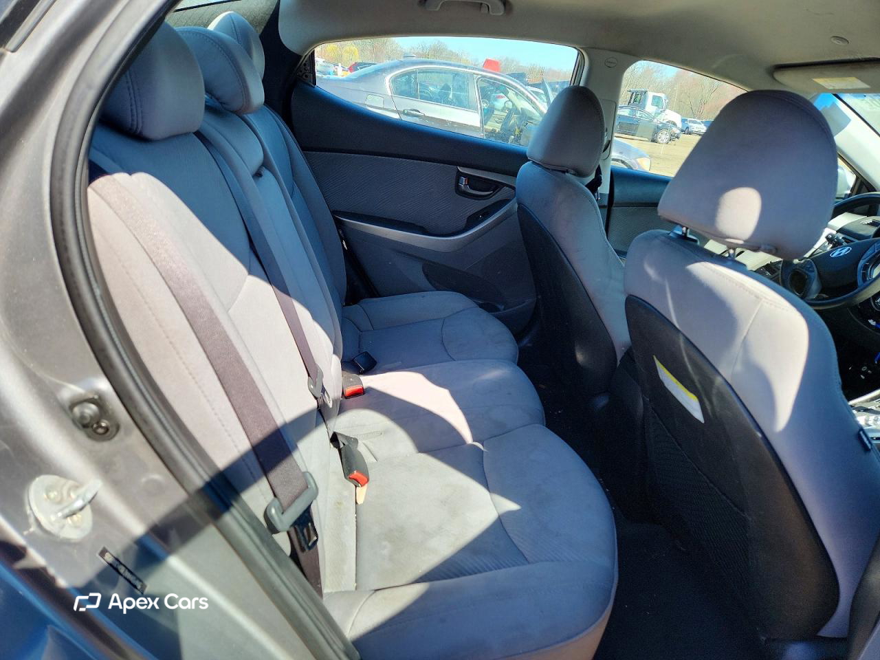 Hyundai Elantra 2013